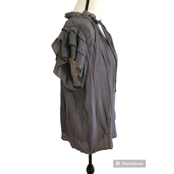 Grade & Gather Size M Flutter Sleeve Blouse Coal - Picture 2 of 5